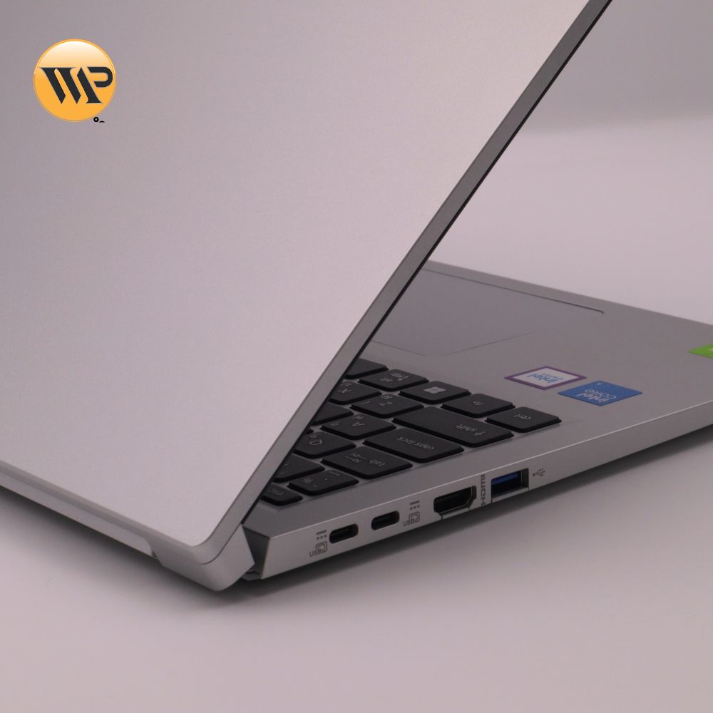 acer al15-52p-586h Core 5, 16/412 15.6